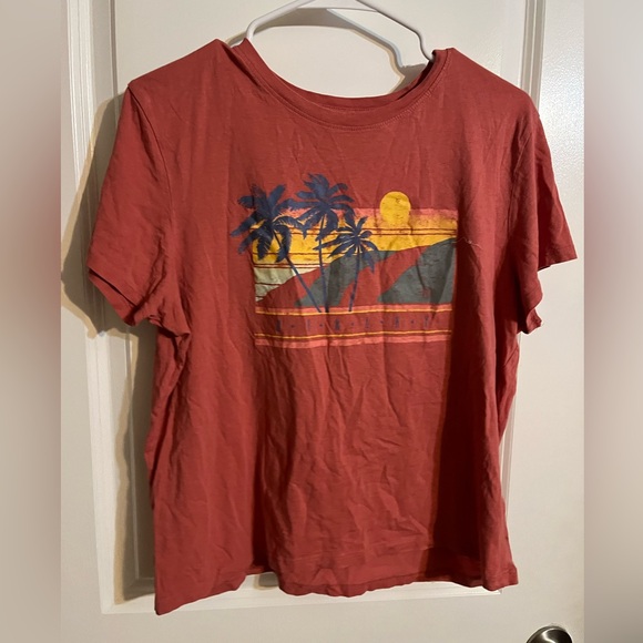 Hurley Tops - Hurley Graphic T-Shirt with Palm Tree Design